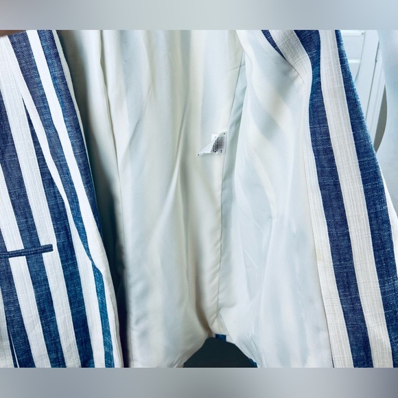 Linen Blend Blazer Sz. Med, by BAR III Cream/Navy Blue - Picture 8 of 10